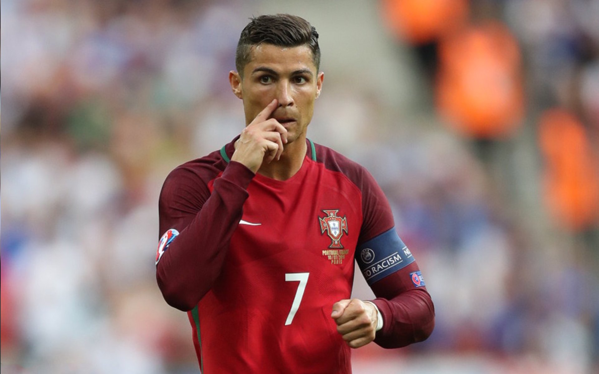 “足球+音乐+影像”多元文化产业融合,开创行业新局面,音乐与足球的融合课题